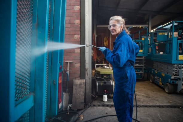 Best Window and Screen Pressure Cleaning in Rochester, WI