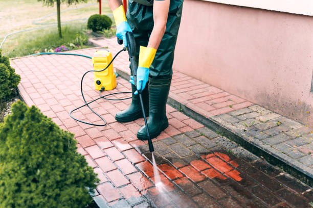 Best Deck and Patio Pressure Washing in Rochester, WI